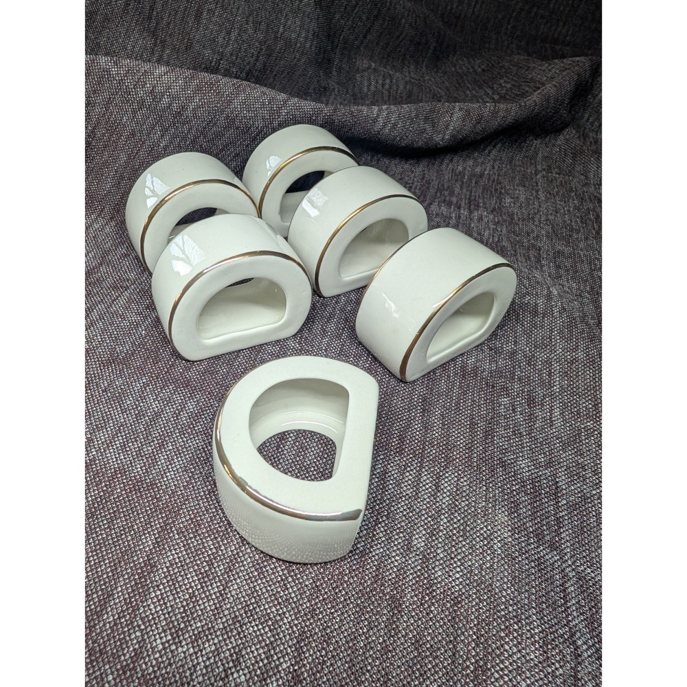 Set Of 6 Napkin Rings Classic Gold By Gibson Designs Gold Rimmed